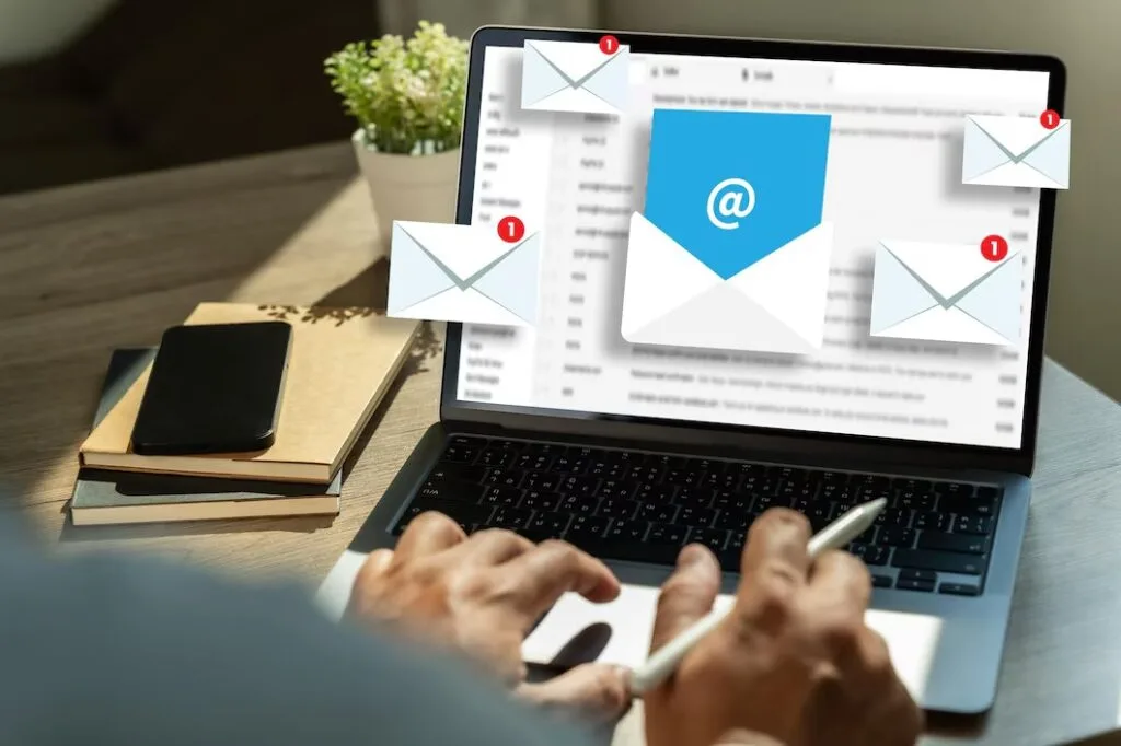 5 maneiras de usar o email marketing para divulgar vaquinha